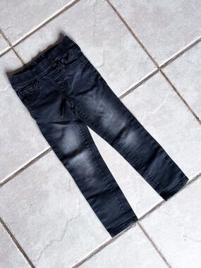 Jax & Lennon 🇨🇦 • Skinny Jeans